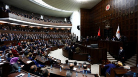 Sinan Burhan'dan tv100 yayınında dikkat çeken kulis! İstanbul'da 3 CHP'li belediye başkanı daha AK Parti'ye geçiyor