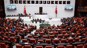 Oylama tamamlandı, mesajlar peş peşe geldi:Yasa için kim ne dedi?