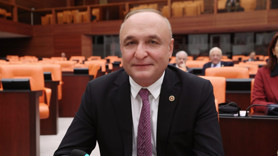 Hastanede tedaviye alındı! Yeni Parti Gaziantep Milletvekili Melih Meriç'e bıçaklı saldırı! İşte o görüntüler...