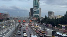 İstanbul’da iş çıkışı kabusu! Yağmurla birlikte trafik yoğunluğu zirve yaptı!