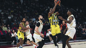 Horton Tucker yıldızlaştı! Fenerbahçe Tarfin, Dubai Basketbol'u yıktı, Süper Kupa'da 3.oldu