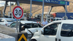Kuzey Marmara Otoyolu'nda zincirleme kaza: Yaralılar var! 2 gişe trafiğe kapatıldı