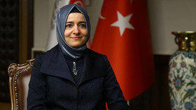 Fatma Betül Sayan Kaya, AK Parti'deki görevlerinden istifa etti