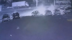 Önce benzin döküp yaktı, sonra polise gitti! Kundaklama anları kamerada
