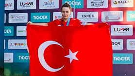 Kulaçlarıyla dünya rekoru kırdı! Down sendromlu Ada üniversite hayalini gerçekleştirdi