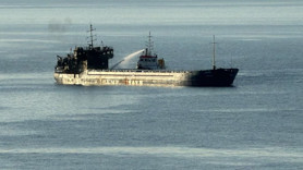 Balıkçıların ihbarı ortaya çıkardı: Dron saldırısına uğrayan gemi Giresun'a sürüklendi