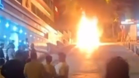 İstanbul'da seyir halindeki araç alev topuna döndü!
