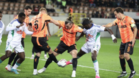 Süper Lig’de 8.haftanın perdesi açıldı! Çorum FK geriden geldi, Çaykur Rizespor’u devirdi!