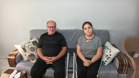 Kazadan sağ çıktı ama resmen dilini yuttu! Ambulansa bindirilirken bile aynı yerde kaza oldu