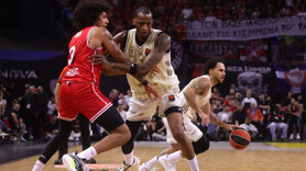 Müthiş geri dönüş! Fenerbahçe Tarfin, Olympiakos'u deplasmanda devirdi