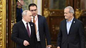 Putin ve Pezeşkiyan, Moskova'da görüştü