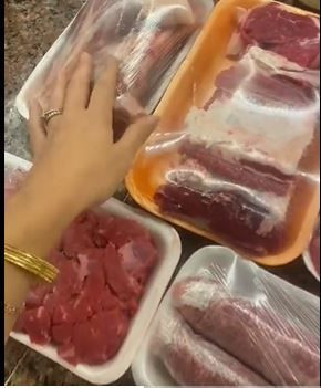 Kasaptan 1 hafta için aldığı etleri paylaşan kadın, görenleri şaşkına çevirdi! 5 gün et, diğer 2 gün bakın ne yiyor - Resim: 5