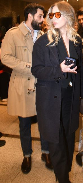 Akın Akınözü ve yeni aşkından romantik poz! Sosyal medya hesabından ilan etti - Resim: 4