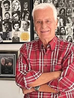 Yeşilçam efsanelerinden bir tanesi daha eksildi! Usta oyuncu hayatını kaybetti - Resim: 5