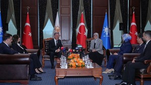 Siyasi partilerin bayramlaşma programı belli oldu