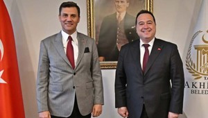 Elektrik akımına kapılıp hayatını kaybetmişti! Manisa Belediye Başkanı Ferdi Zeyrek’in yerine o isim geçti