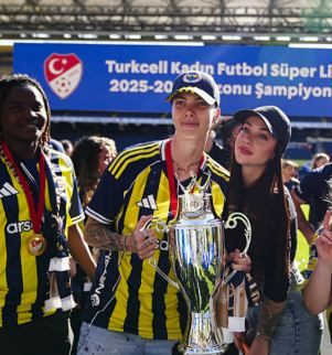 Galatasaray'dan Fenerbahçe'ye transfer oldu! İlk sözleri ortalığı karıştırdı - Resim: 3