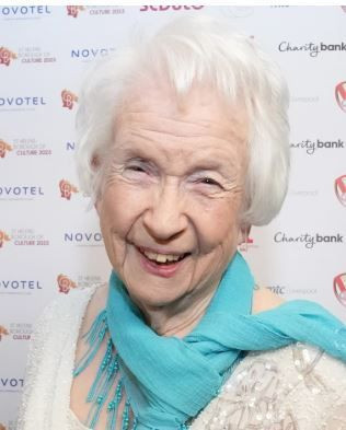 Ünlü dizi oyuncusu kadından üzücü haber!  Yetenekli oyuncu hayatını kaybetti - Resim: 2