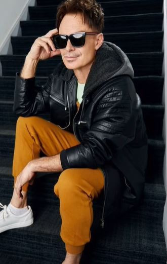 Efsane oyuncudan acı haber! 57 yaşında kalp krizinden öldü - Resim: 5