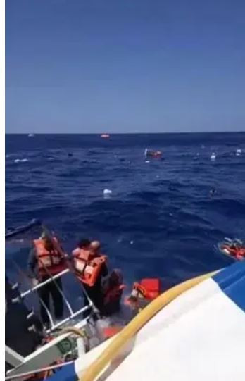 Girne açıklarında yolcu gemisi battı! 267 kişi için arama kurtarma çalışması başladı! - Resim : 2