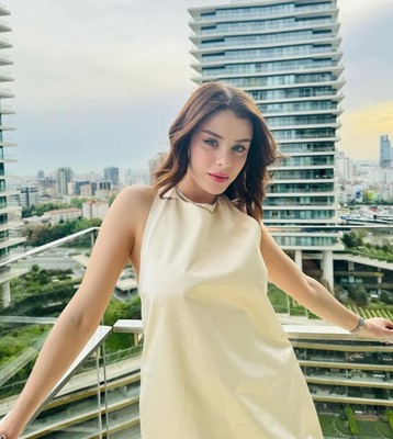 Seda Sayan'ın müstakbel gelini İlayda Alişan'dan romantik paylaşım! Sevgilisi Oğulcan Engin ile aşk pozları büyük beğeni topladı - Resim: 1