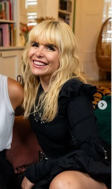 Ünlü dizi oyuncusundan sürpriz haber! 44 yaşında hamile kaldı - Resim: 5