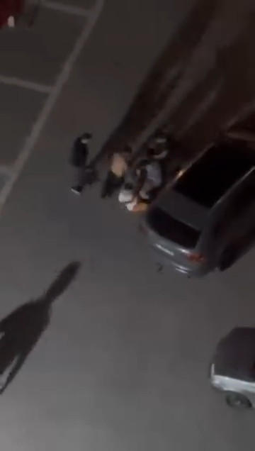 Adana'da tekmeli yumruklu kavga! O anlar kaydedildi - Resim : 1