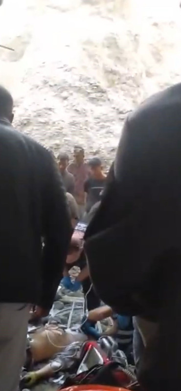 Şantiyede korkunç olay! İki işçi beton kalıbının altında kaldı: 23 yaşındaki Seyithan kurtarılamadı - Resim: 4