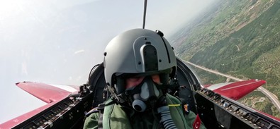 HÜRJET ile ilk uçuş! Kokpite Orgeneral Kadıoğlu geçti - Resim : 1