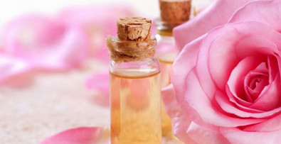 Hassas ciltler evlerinden gül suyunu eksik etmesin - Resim : 1