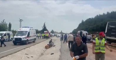 Çanakkale'de zincirleme kaza: 8 ölü, 20 kişi yaralandı! - Resim : 1