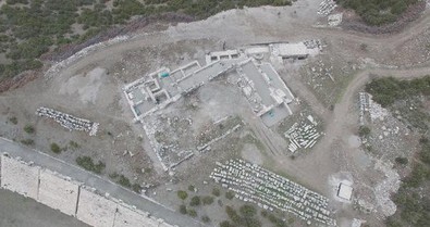 Burdur'da kazılarda ortaya çıktı gören şaştı kaldı - Resim : 1