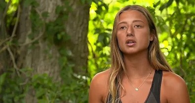 Ortalık bu kez fena karıştı: Survivor Aleyna'dan zehir zemberek sözler! Yunus Emre'nin eşi Beria Özden küplere bindi - Resim : 1