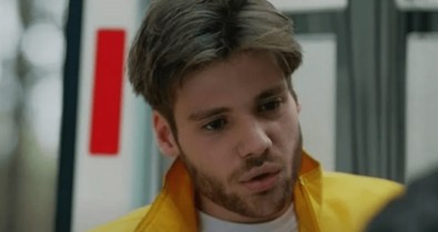 Kaan Urgancıoğlu ve kardeşinin benzerlikleri olay oldu! Aynı dizide bile oynamışlar - Resim : 1