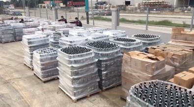 Bursa'da 57 bin litre sahte içki ele geçirildi - Resim : 1