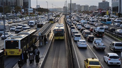 Dışarı çıkacaklar dikkat! İstanbul'da trafik yoğunluğu yüzde 81'e ulaştı - Resim : 2