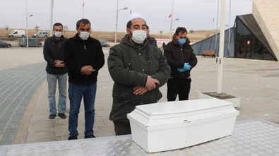 Bu nasıl vicdan! Sivas'ta talihsiz bebek doğduğu gün ölüme terk edildi - Resim : 2