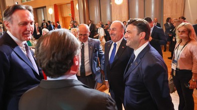 Bakan Çavuşoğlu, Slovenya’da 17. Bled Stratejik Forumu açılış törenine katıldı - Resim : 2