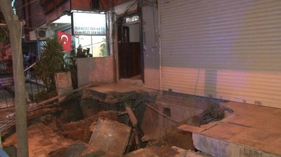 İstanbul’da korku dolu anlar! Büyük bir gürültüyle bir anda çöktü: 7 katlı bina boşaltıldı - Resim : 1