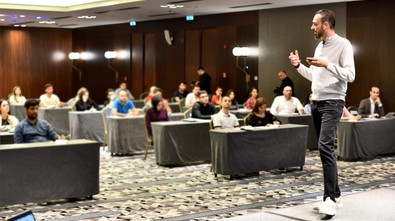 Cihan Tuna Arslan, Belgrad’da uluslararası bir seminer daha gerçekleştirdi - Resim : 1