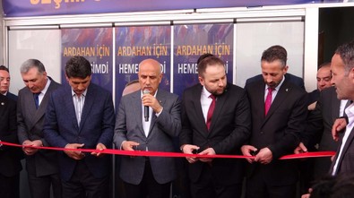 Bakan Kirişci, Ardahan’da konuştu: CHP vesayet odakları ile iş birliği yapmış bir siyasi partidir - Resim : 1