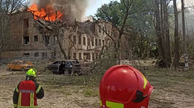 Rusya, Ukrayna'da hastane vurdu: En az 1 ölü, 15 yaralı - Resim : 2