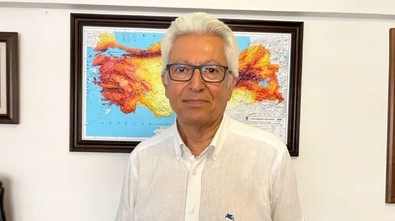 Depremler erkenden tahmin edilebilir mi? Ünlü profesörden umutlandıran açıklama: "4-5 saat önceden tahmin edildi" - Resim : 1
