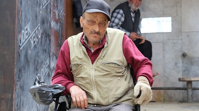Hırsızlığın böylesi görülmedi! Yüzde 54 engelli şahıs akülü tekerlekli sandalye çaldı - Resim : 1