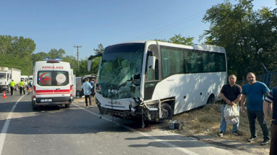 Tekirdağ'da işçi servisi kaza yaptı! Can kayıpları var! - Resim : 1
