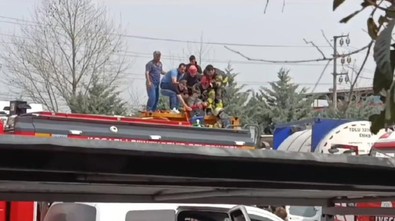 Temizlik yaparken kimyasal tankerinin içine düştü: 1 ağır yaralı! - Resim : 1