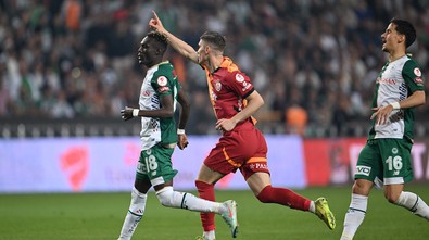 Konya’da 6 gollü maç! Türkiye Kupası’nda ilk finalist belli oldu! - Resim : 1