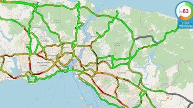 İstanbullular dikkat! Yön tabelası devrildi, trafik kilit - Resim : 1