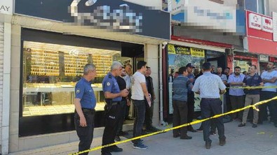 Kuyumcuda korkunç olay! Üniversite öğrencisi dehşet saçtı - Resim : 1