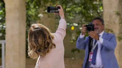 Biden Meloni’yi tam 20 dakika bekletti! Meloni isyan etti! 'Bir kadın bu kadar bekletilmez' - Resim : 2